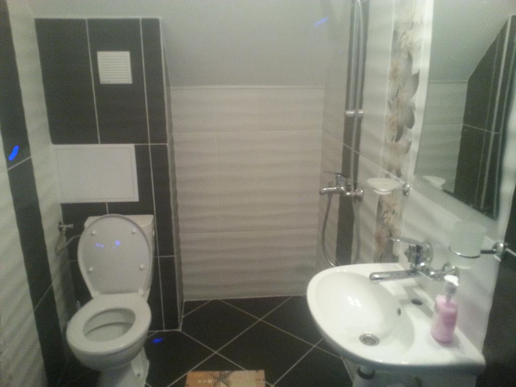 Anfid Apartments Burgasz Kültér fotó