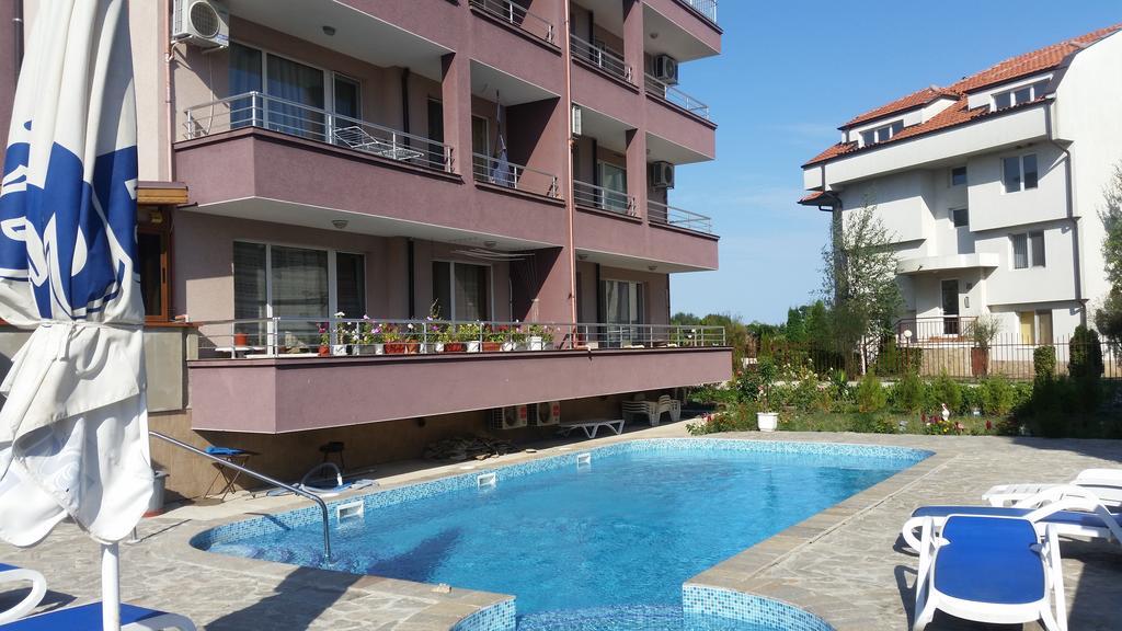 Anfid Apartments Burgasz Kültér fotó