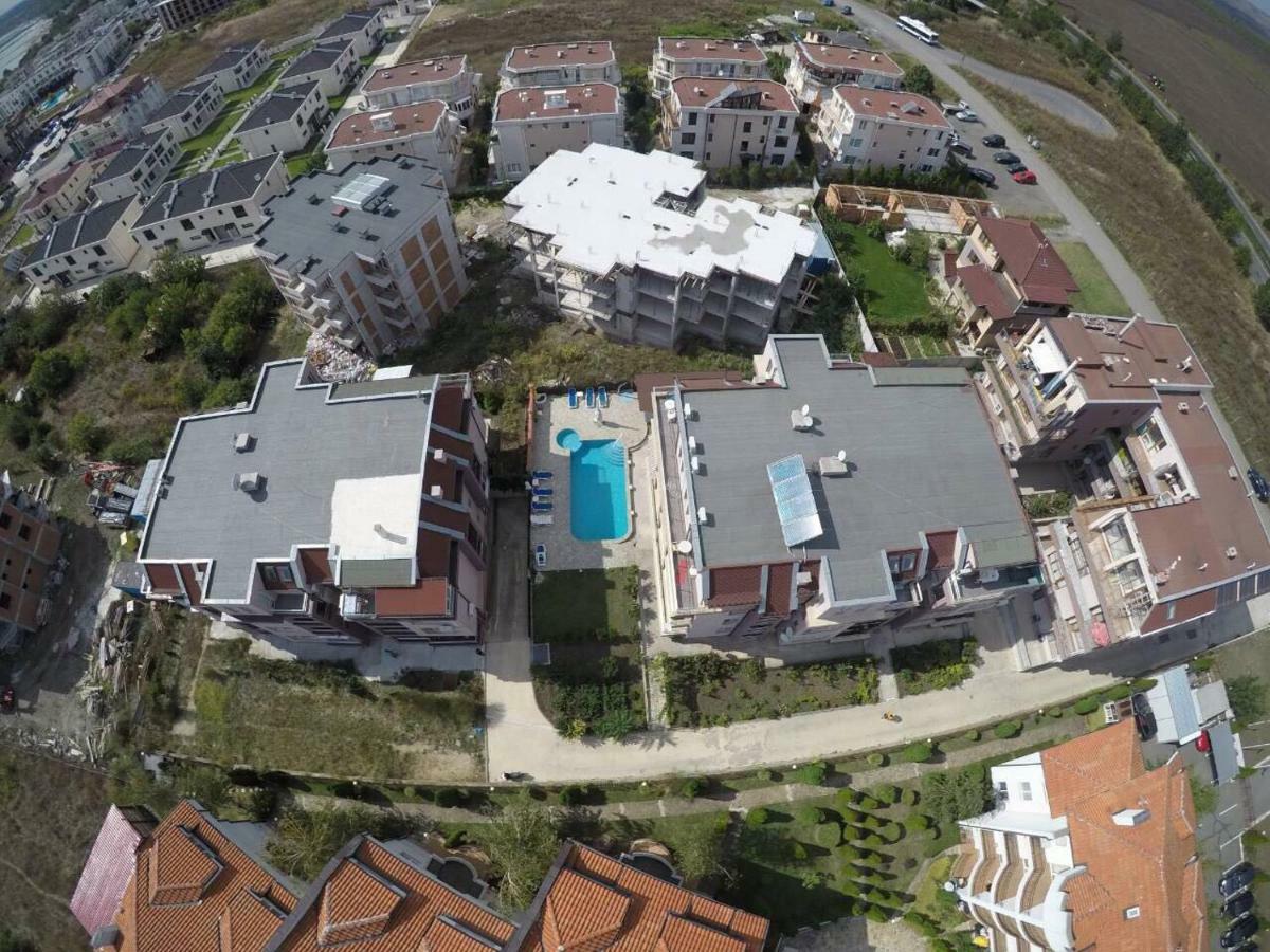 Anfid Apartments Burgasz Kültér fotó